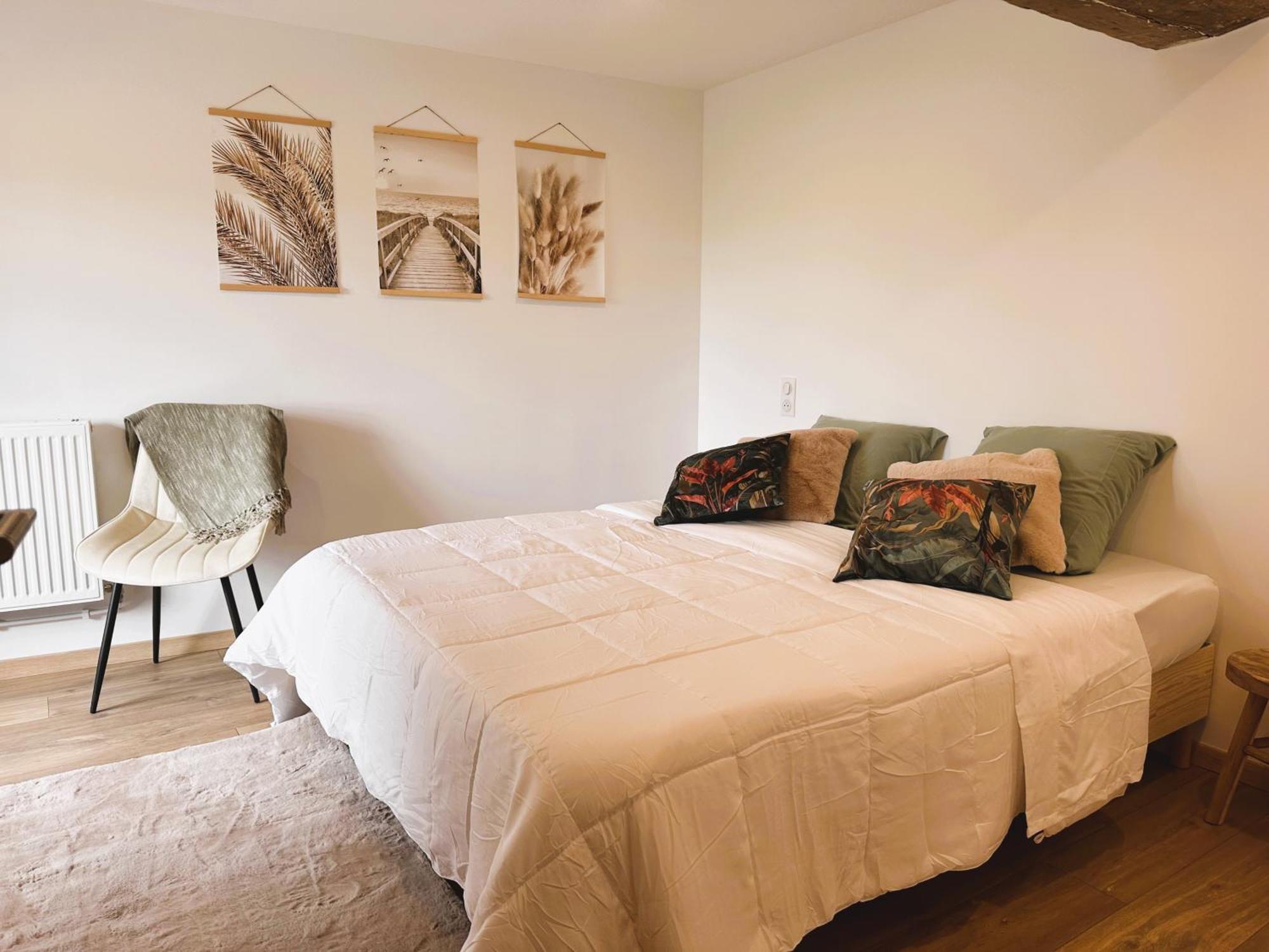 Les Remparts Apartment Langres Exterior photo